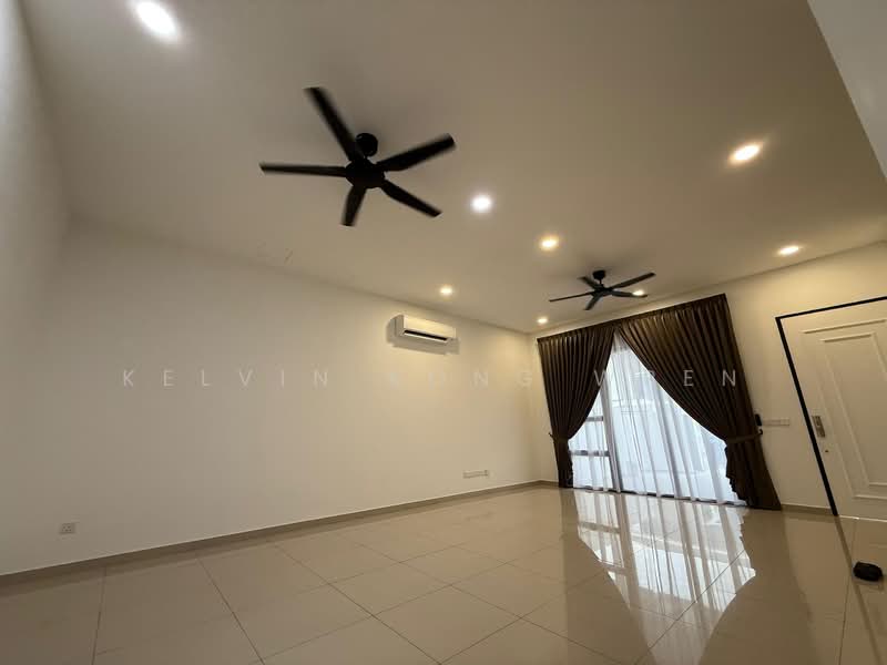 Rumah Teres 2 Tingkat untuk Disewa di Iskandar Puteri (Nusajaya) (Johor) - Kelvin Kong Wren - Living Room - PropertyGuru.com.my
