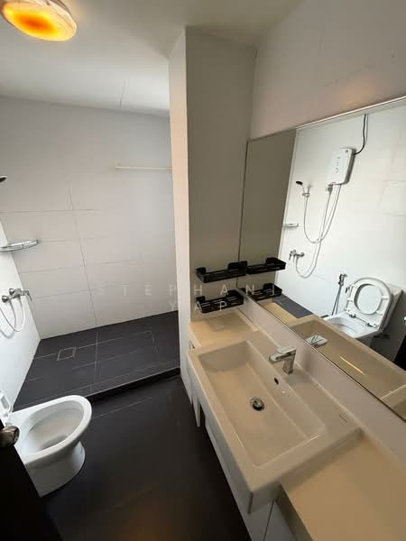 Service Residence for Rent at V@SUMMERPLACE - Stephanie Yap - Bathroom - PropertyGuru.com.my