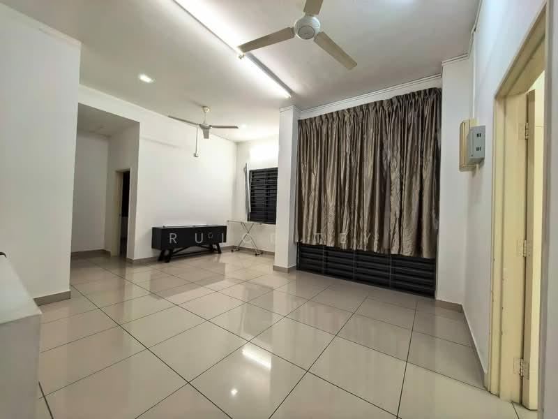 2-storey Terraced House for Rent in Bukit Indah (Iskandar Puteri (Nusajaya)) - Ruice Tey - Living Room - PropertyGuru.com.my