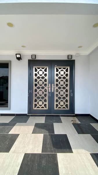 2-storey Terraced House for Sale in Bukit Jelutong (Shah Alam) - Shaziery Iskandar - Exterior - PropertyGuru.com.my