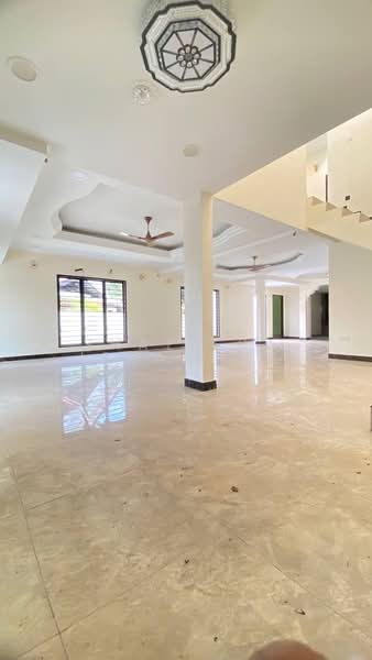 2-storey Terraced House for Sale in Bukit Jelutong (Shah Alam) - Shaziery Iskandar - PropertyGuru.com.my