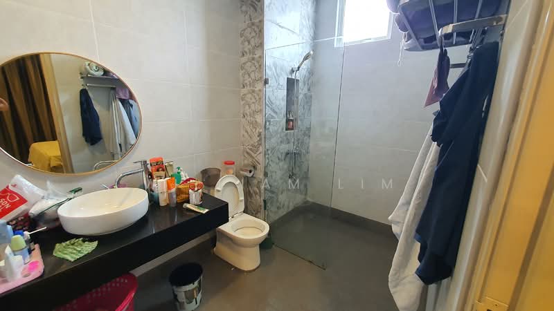 Semi-Detached House for Rent in Skudai (Johor) - William Lim - Bathroom - PropertyGuru.com.my