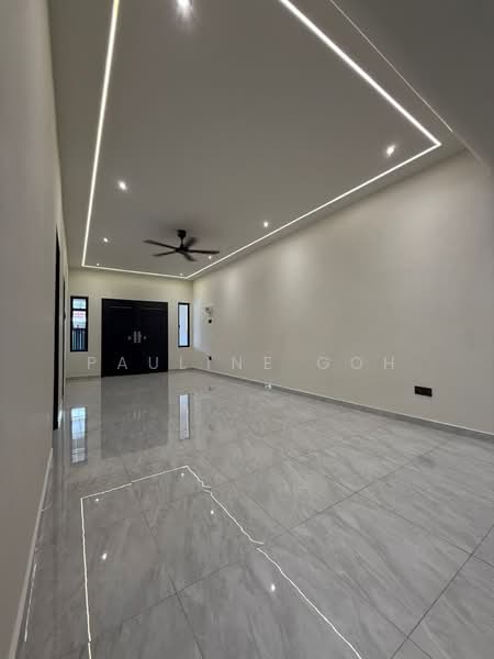 Rumah Teres 1 Tingkat untuk Dijual di Taman Ungku Tun Aminah (Skudai) - Pauline Goh - Entrance - PropertyGuru.com.my