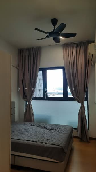 Condominium for Rent at Bay Point @ Country Garden Danga Bay - Stephanie Yap - Bedroom - PropertyGuru.com.my