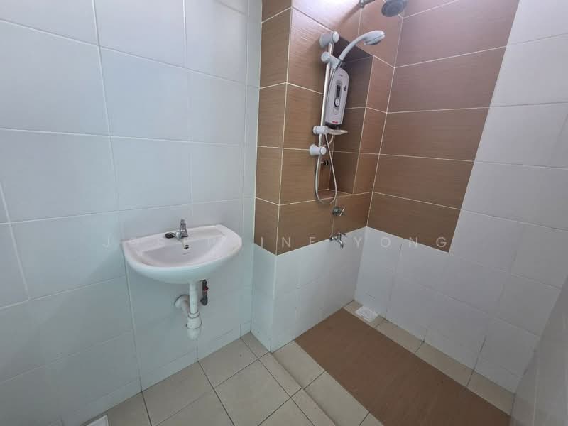 Condominium for Rent at The Seed Taman Sutera Utama - Josephine Yong - Bathroom - PropertyGuru.com.my