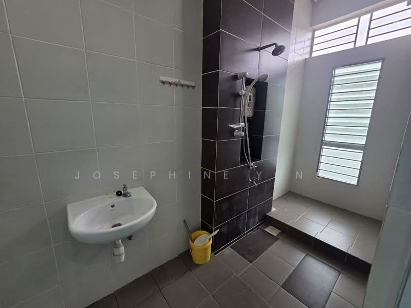 Condominium for Rent at The Seed Taman Sutera Utama - Josephine Yong - Bathroom - PropertyGuru.com.my
