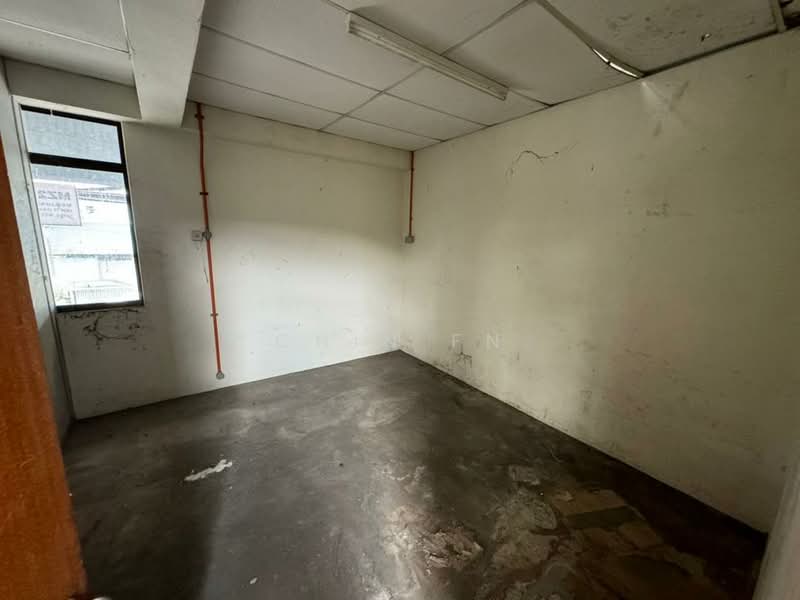 Factory for Sale in Taman Malim Jaya (Bachang) - CHIN FN - Interior - PropertyGuru.com.my