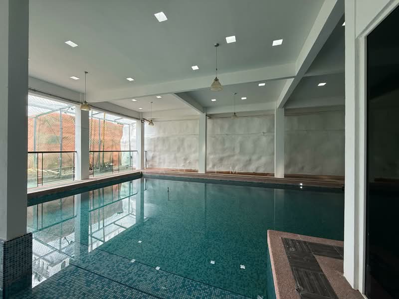 Bungalow for Sale in Country Heights (Kajang) - ChaoLim . - Pool - PropertyGuru.com.my