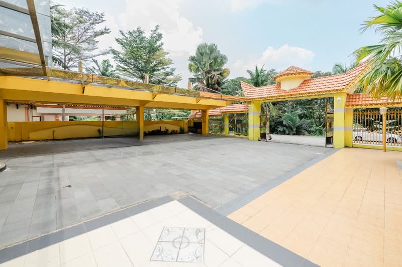 Bungalow for Rent in Kajang (Selangor) - Hugo Gooi - Exterior - PropertyGuru.com.my