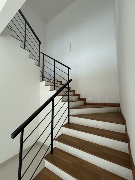 Rumah Teres 2 Tingkat untuk Dijual di Kajang (Selangor) - Terence Wee - Interior - PropertyGuru.com.my