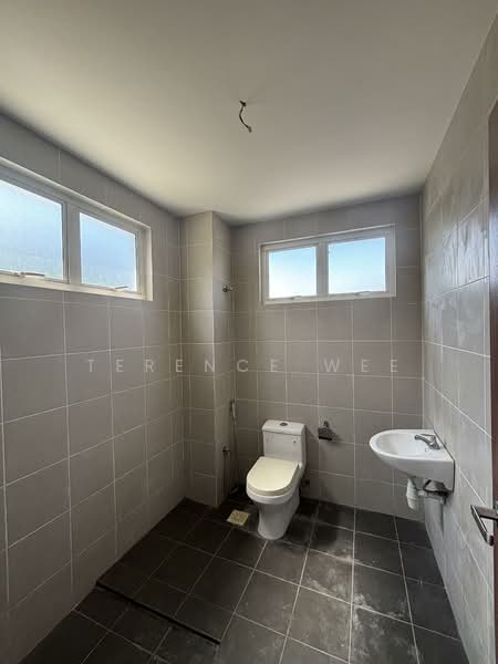Rumah Teres 2 Tingkat untuk Dijual di Kajang (Selangor) - Terence Wee - Bathroom - PropertyGuru.com.my