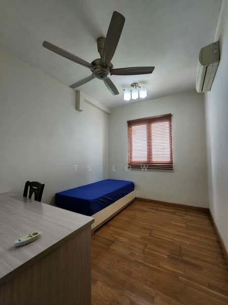 Kondominium untuk Dijual di Savanna Condominium - TS Low - Bedroom - PropertyGuru.com.my