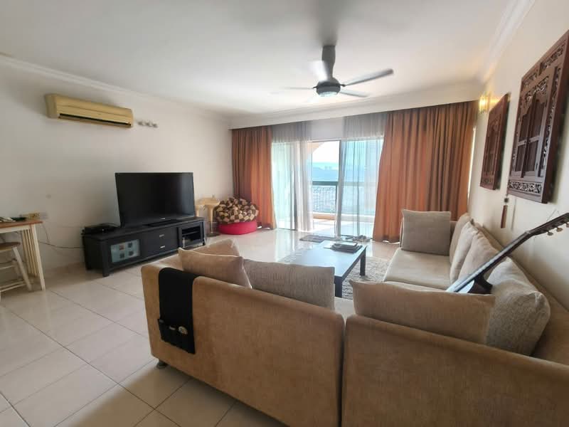 Kondominium untuk Dijual di 1 Bukit Utama - Ivan Kok - Living Room - PropertyGuru.com.my