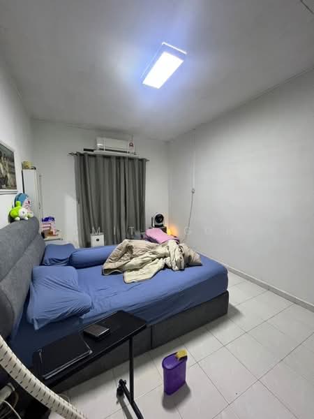 Rumah Teres 1 Tingkat untuk Dijual di Skudai (Johor) - Smith Goh - Bedroom - PropertyGuru.com.my