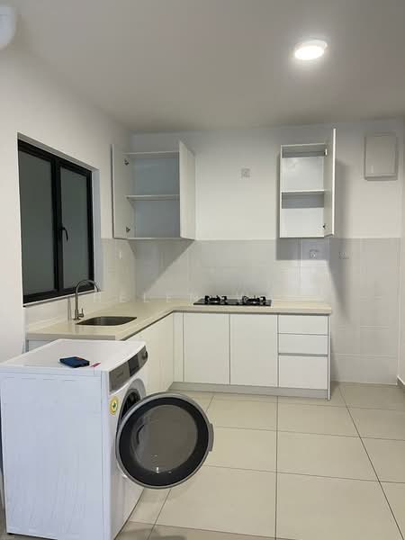 Service Residence for Sale at Huni @ Eco Ardence - Helen Wan - Kitchen - PropertyGuru.com.my