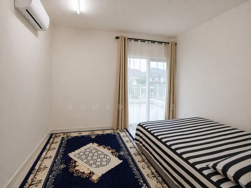 Townhouse for Rent in Dengkil (Selangor) - Ahmad Faiz - Bedroom - PropertyGuru.com.my