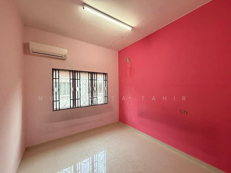 Rumah Teres 2 Tingkat untuk Dijual di Seksyen 23 (Shah Alam) - Nur Amita Tahir - Interior - PropertyGuru.com.my