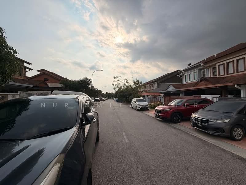 Rumah Teres 2 Tingkat untuk Dijual di Seksyen 23 (Shah Alam) - Nur Amita Tahir - Exterior - PropertyGuru.com.my