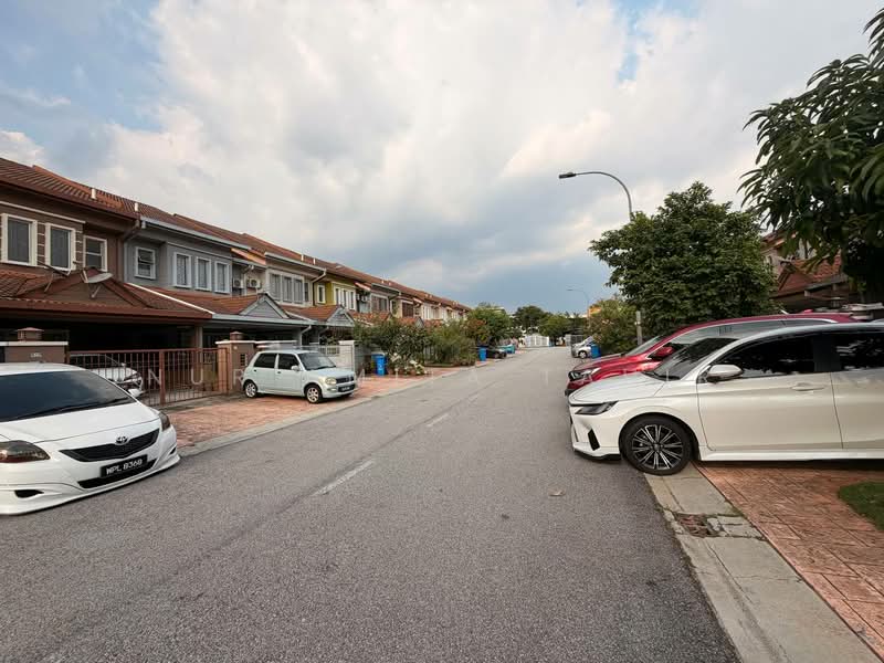 Rumah Teres 2 Tingkat untuk Dijual di Seksyen 23 (Shah Alam) - Nur Amita Tahir - Exterior - PropertyGuru.com.my