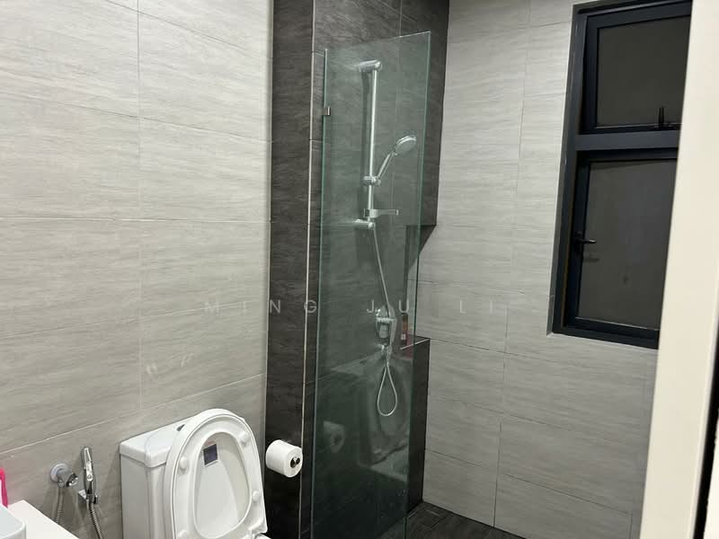 Service Residence for Sale at Trion 2 @ KL - Ming Ju Li - Bathroom - PropertyGuru.com.my