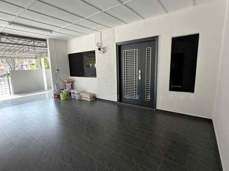 1-storey Terraced House for Sale in Taman Melawati (Ulu Kelang) - Shaziery Iskandar - Entrance - PropertyGuru.com.my