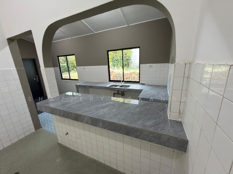 1-storey Terraced House for Sale in Taman Melawati (Ulu Kelang) - Shaziery Iskandar - Kitchen - PropertyGuru.com.my