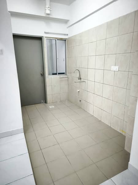 Pangsapuri untuk Disewa di Trifolia - Nike Ng - Kitchen - PropertyGuru.com.my