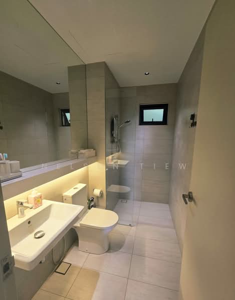 Service Residence for Rent at Residensi Ava @ Kiara Bay - Nelson Tiew - Bathroom - PropertyGuru.com.my
