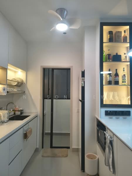 Service Residence for Rent at Residensi Ava @ Kiara Bay - Nelson Tiew - Kitchen - PropertyGuru.com.my