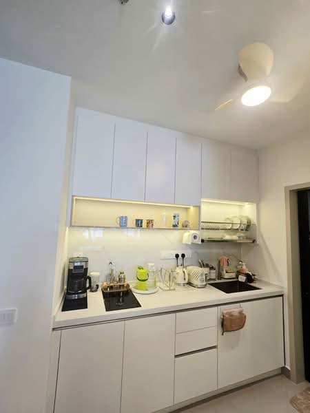 Service Residence for Rent at Residensi Ava @ Kiara Bay - Nelson Tiew - Kitchen - PropertyGuru.com.my