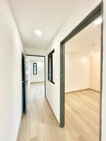 Rumah Teres 2 Tingkat untuk Dijual di Taman Megah Ria (Masai) - Loong Hing Liong - Corridor - PropertyGuru.com.my
