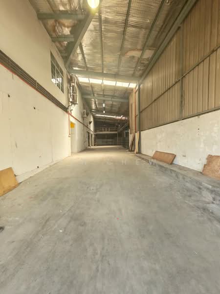 Kilang untuk Disewa di Taman Desa Jaya (Johor Bahru) - Jin Chew - Interior - PropertyGuru.com.my