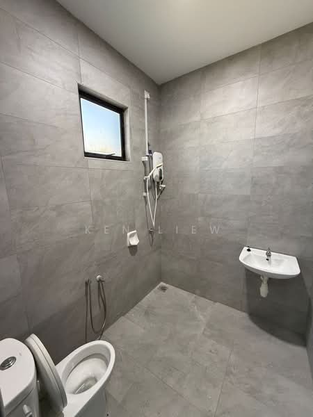 Rumah Kluster untuk Disewa di Taman Tropika (Kulai) - Ken Liew - PropertyGuru.com.my