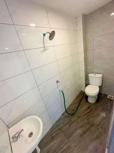 2-storey Terraced House for Sale in Taman Puteri Wangsa (Ulu Tiram) - Loong Hing Liong - Bathroom - PropertyGuru.com.my