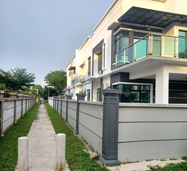 Cluster House for Sale in Taman Nusa Bestari (Iskandar Puteri (Nusajaya)) - Chris Liew - Exterior - PropertyGuru.com.my