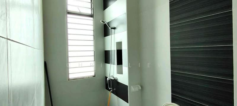 Cluster House for Sale in Taman Nusa Bestari (Iskandar Puteri (Nusajaya)) - Chris Liew - Bathroom - PropertyGuru.com.my