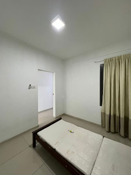 Servis Apartment untuk Disewa di Centrestage Designer Suite - Yu Kelwis - Bedroom - PropertyGuru.com.my