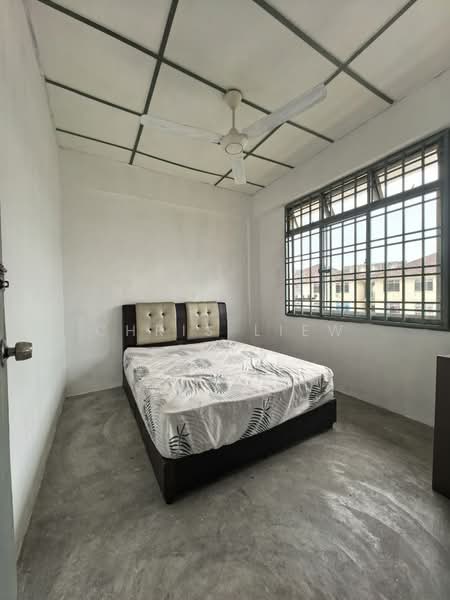 Flat for Sale at Skudai Baru - Chris Liew - Bedroom - PropertyGuru.com.my