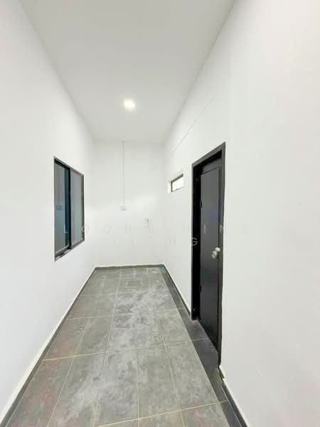 1-storey Terraced House for Sale in Taman Universiti (Skudai) - Loong Hing Liong - PropertyGuru.com.my
