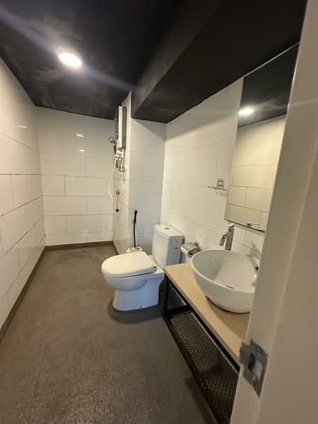 Service Residence for Rent at SOHO @ Empire City - Agnes Ng - Bathroom - PropertyGuru.com.my