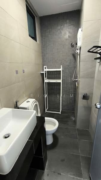 Apartment for Rent at D7 (D'Seven Lagoon Perdana) - Eric Lim - Bathroom - PropertyGuru.com.my