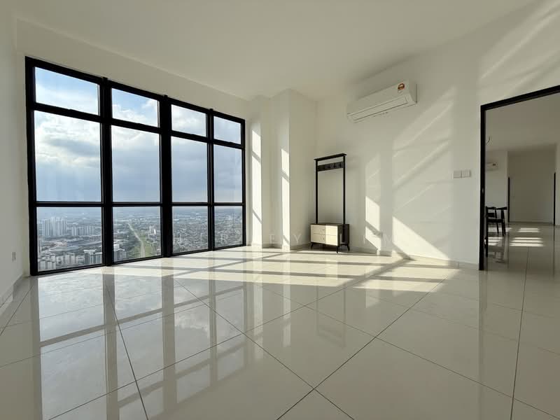 Service Residence for Sale at Space Residency - Shirley Lim - Master Room - PropertyGuru.com.my