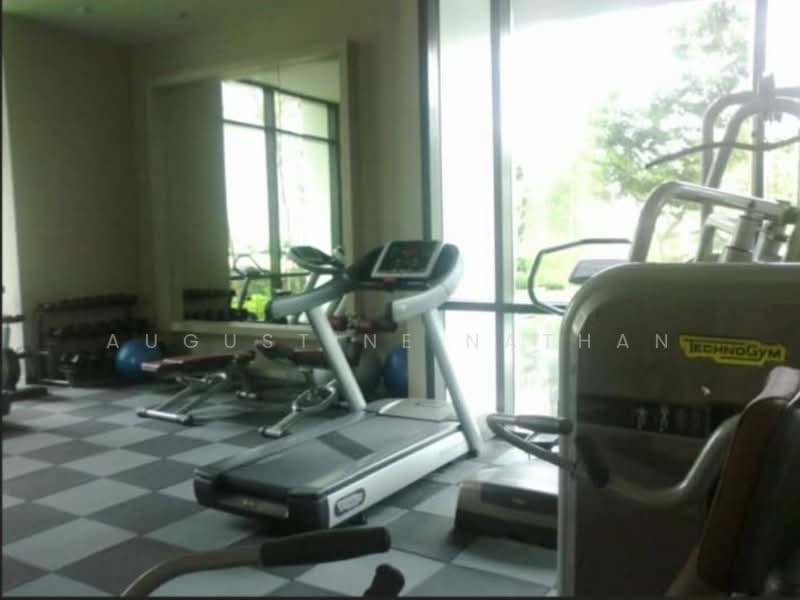 Service Residence for Sale at Hampshire Place - Augustine Nathan - Gym - PropertyGuru.com.my