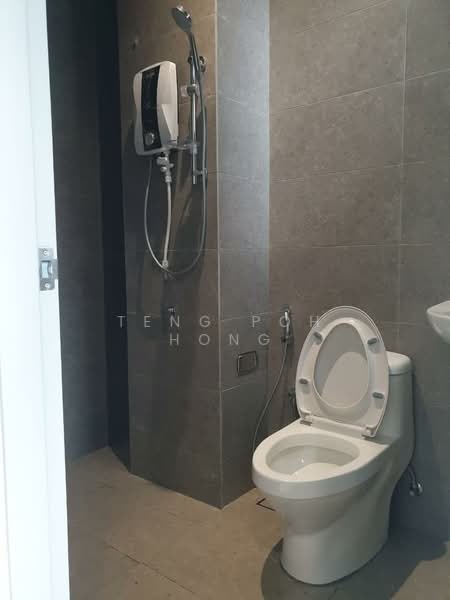 Kondominium untuk Disewa di Verando Residence - Teng Poh Hong - Bathroom - PropertyGuru.com.my