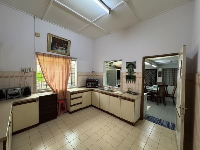 Rumah Banglo untuk Dijual di Seksyen 14 (Petaling Jaya) - Shamala D - PropertyGuru.com.my