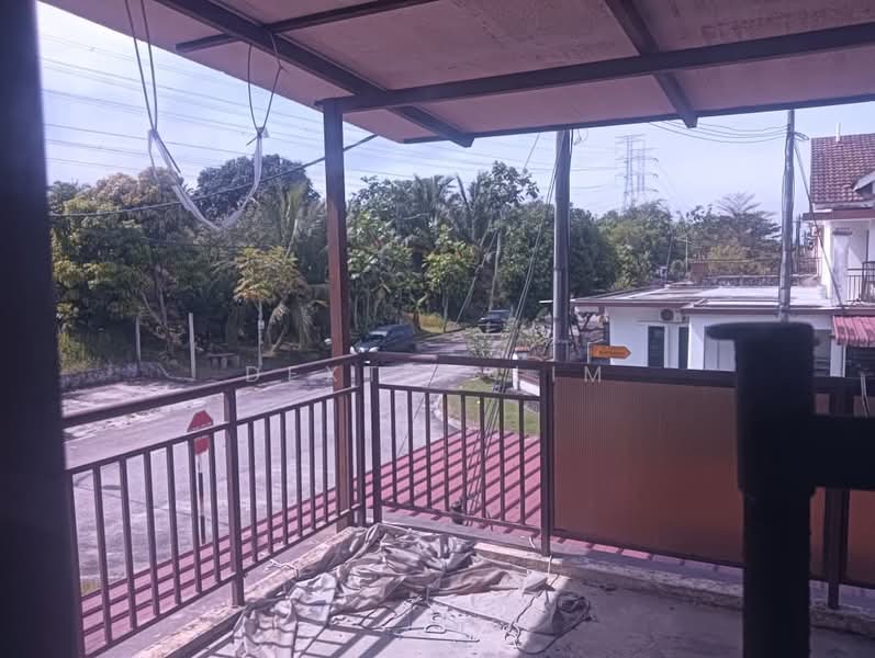 Rumah Teres 2 Tingkat untuk Dijual di Pasir Gudang (Johor) - Dexter Lim - Balcony - PropertyGuru.com.my