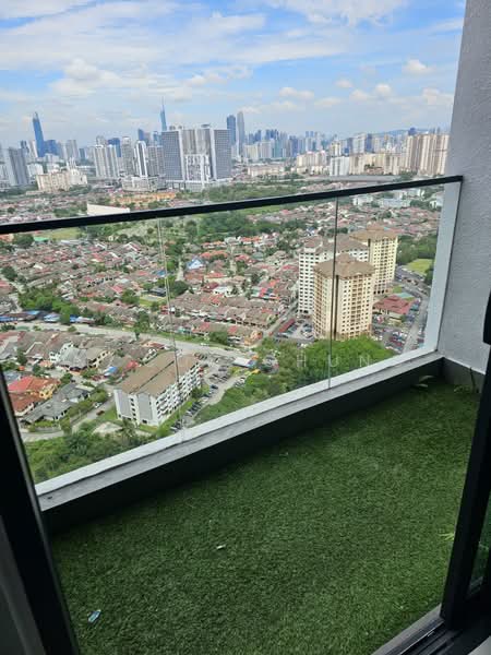 Condominium for Rent at The Valley Residences @ SkySierra - Mccoy Chung - PropertyGuru.com.my