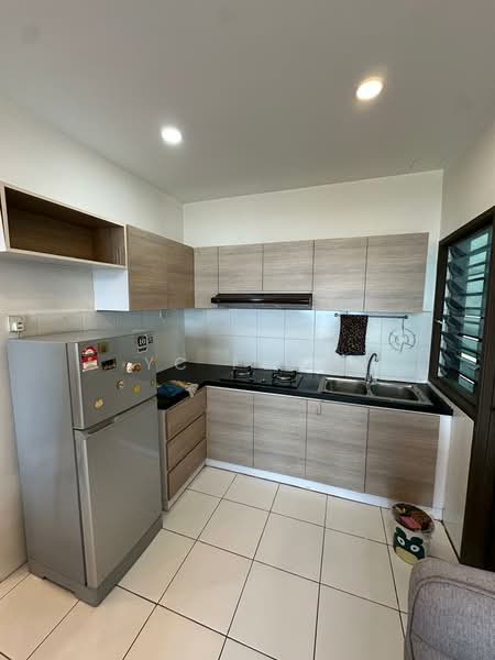 Condominium for Rent at Seri Austin Residence (Pangsapuri Seri Austin) - YC Fung - Kitchen - PropertyGuru.com.my
