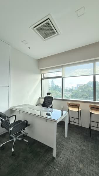 Pejabat untuk Disewa di Ampang (Kuala Lumpur) - Christine Voo - Manager room - PropertyGuru.com.my