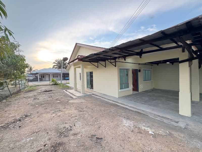 Rumah Teres 1 Tingkat untuk Dijual di Taman Desa Bukit Permata (Kapar) - Izzah Alias - PropertyGuru.com.my